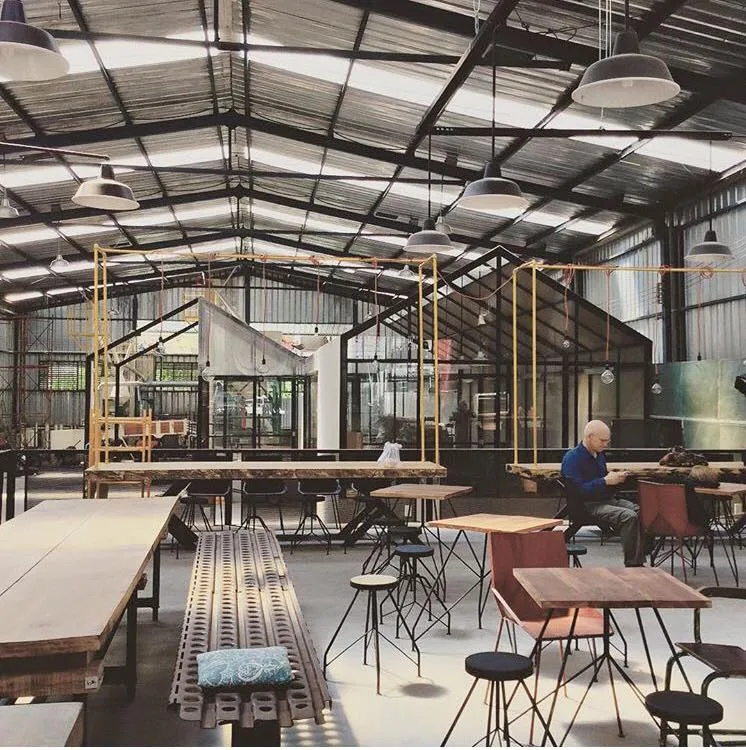 Thiết kế quán cafe phong cách industrial phát triển mạnh mẽ