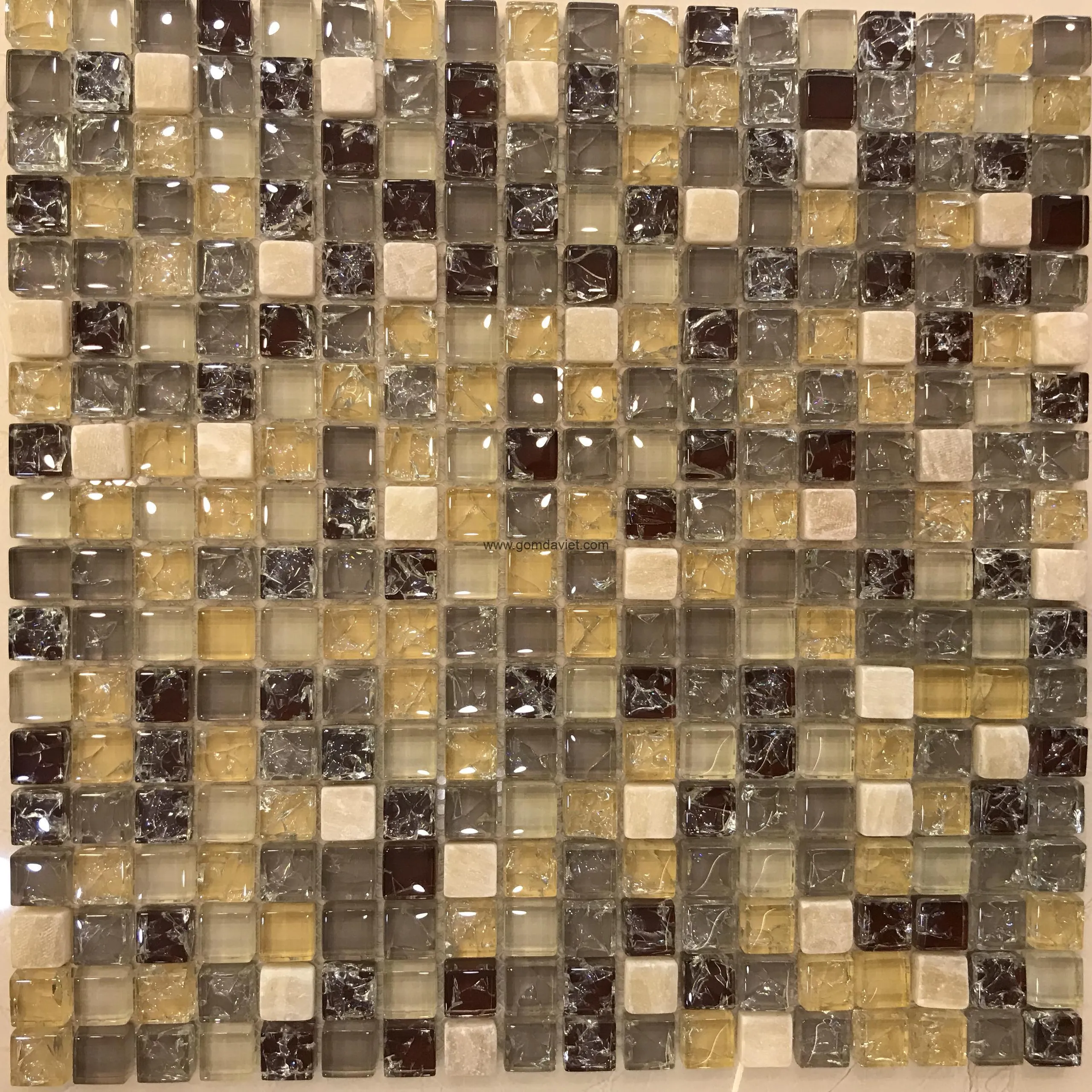 Ứng dụng gạch mosaic thủy tinh cho mọi không gian