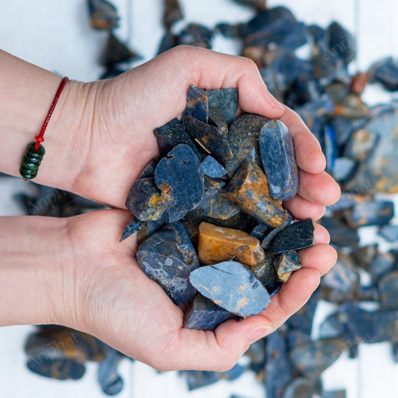 Đá Thạch Anh Ngũ Sắc: Ý Nghĩa, Công Dụng và Những Điều Cần Biết da-sapphire-xanh-vun-tho-003-0691a-26